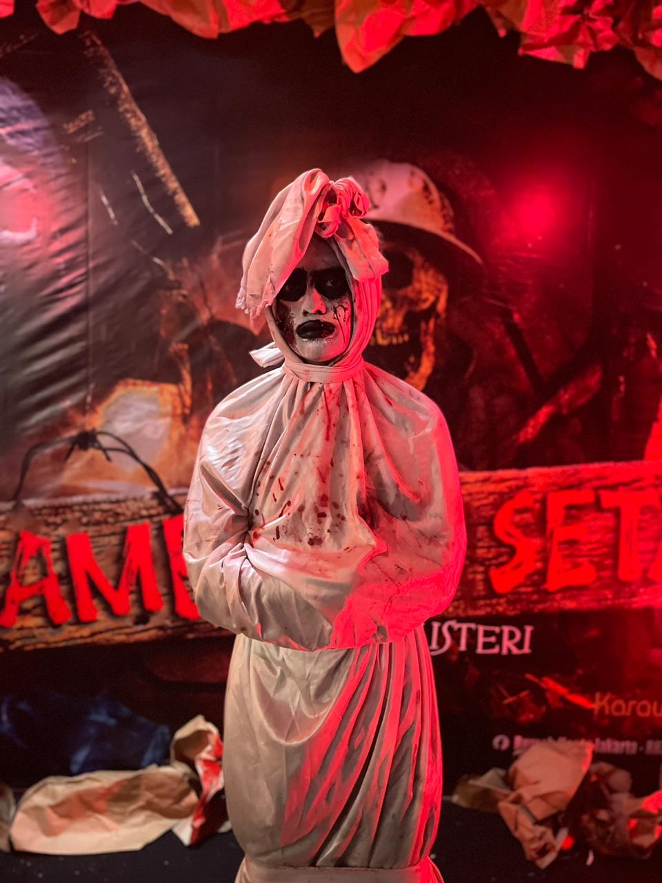 Ohh Seram Ada Hantu Pocong Di Mall KCP Galuh Mas Fakta Jabar